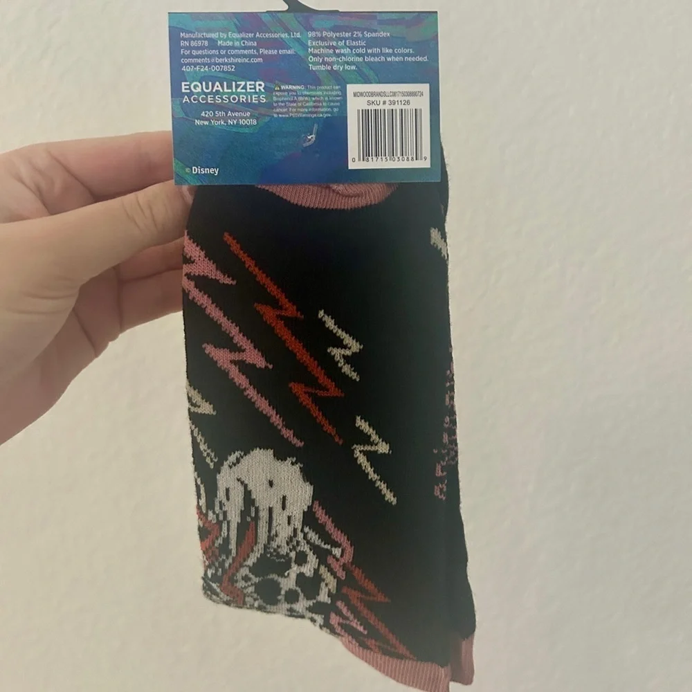 Disney Cruella Mid Calf Socks, Unisex, Size 9-13- NWT